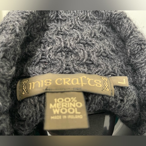 Inis Crafts Irish Wool Cardigan - Picture 7 of 11